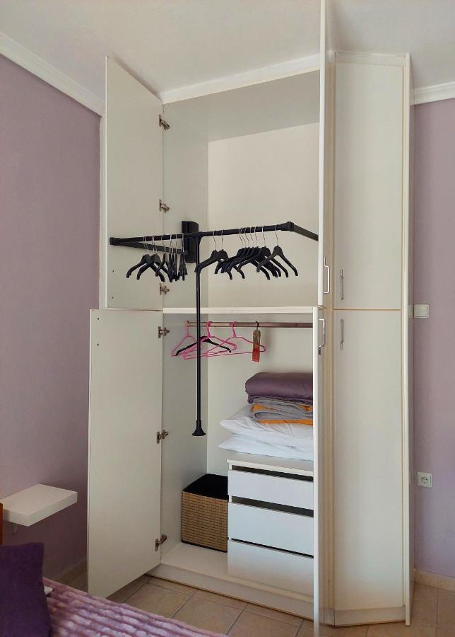 Orange Tree Apartment アスプロヴァルタ エクステリア 写真