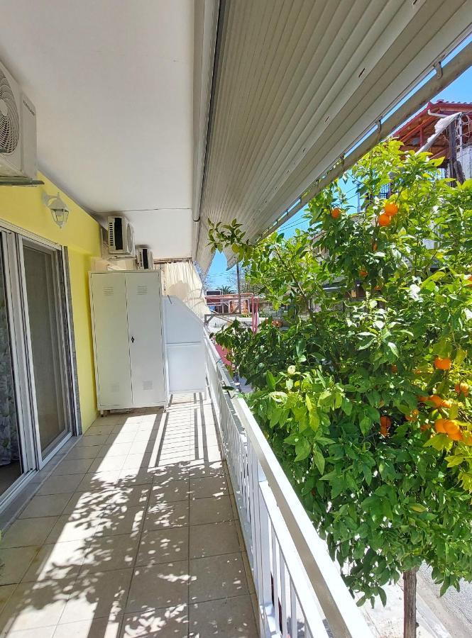 Orange Tree Apartment アスプロヴァルタ エクステリア 写真